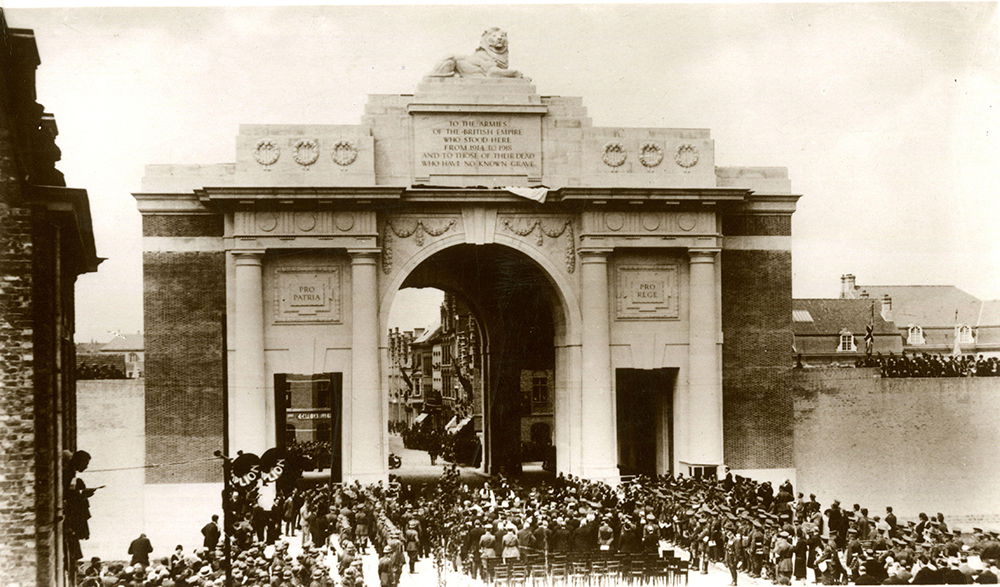 A black and white photograph of the unveiling ceremony of the Menin Gate Memorial to the Missing in Ypres, Belgium, on 24 July 1927.
